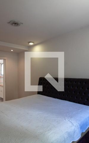 Apartamento à venda com 213m², 3 quartos e 4 vagas Apartamento à venda com 213m², 3 quartos e 4 vagasSuíte 3