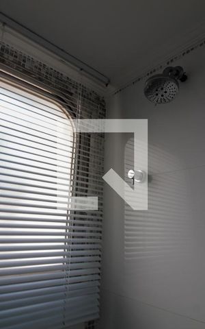 Apartamento à venda com 213m², 3 quartos e 4 vagas Apartamento à venda com 213m², 3 quartos e 4 vagasBanheiro da Suíte 1