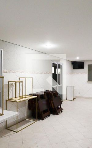 Apartamento para alugar com 49m², 2 quartos e 1 vagaÁrea comum - Salão de Festas