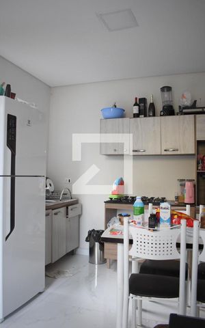 Casa de condomínio para alugar com 100m², 3 quartos e 2 vagasCozinha