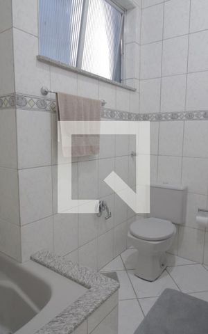 Apartamento à venda com 84m², 2 quartos e sem vagaBanheiro