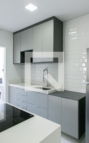Apartamento para alugar com 95m², 3 quartos e 2 vagasCozinha