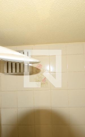 Apartamento à venda com 50m², 2 quartos e sem vagaBanheiro