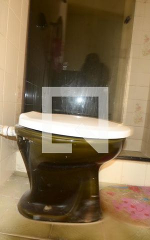 Apartamento à venda com 50m², 2 quartos e sem vagaBanheiro