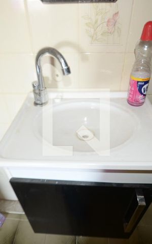 Apartamento à venda com 50m², 2 quartos e sem vagaBanheiro