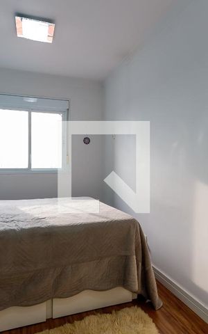 Apartamento à venda com 76m², 2 quartos e 2 vagas Apartamento à venda com 76m², 2 quartos e 2 vagasSuíte