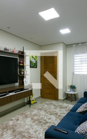 Casa à venda com 170m², 4 quartos e 2 vagasSala