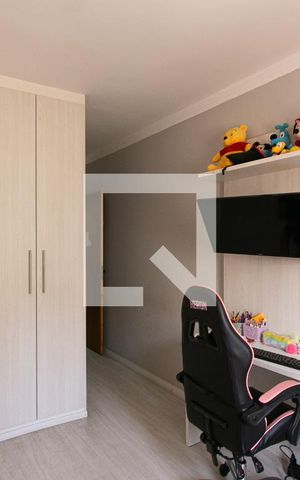 Casa à venda com 170m², 4 quartos e 2 vagasSuíte 3