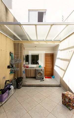 Casa à venda com 170m², 4 quartos e 2 vagasQuintal