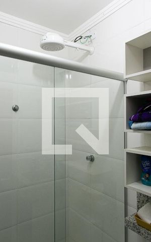 Casa à venda com 170m², 4 quartos e 2 vagasBanheiro da Suíte 2