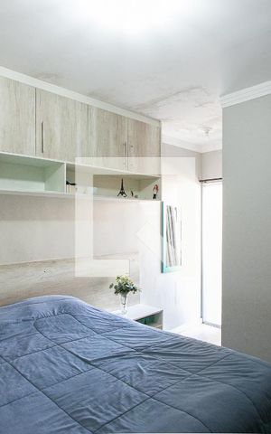 Casa à venda com 170m², 4 quartos e 2 vagasSuíte 1