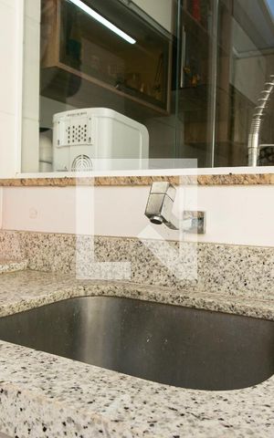 Casa à venda com 170m², 4 quartos e 2 vagasÁrea de Serviço