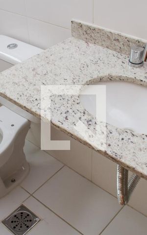 Apartamento à venda com 94m², 4 quartos e 2 vagasBanheiro da Suíte