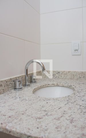 Apartamento à venda com 94m², 4 quartos e 2 vagasBanheiro da Suíte