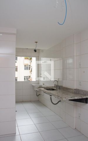 Apartamento à venda com 94m², 4 quartos e 2 vagasCozinha