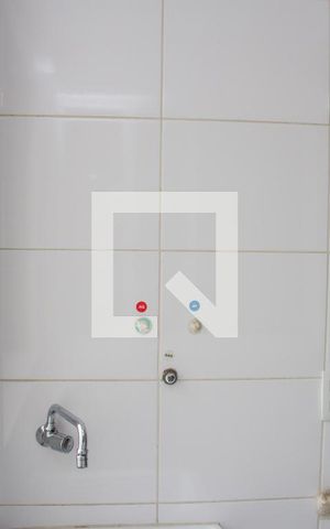 Apartamento à venda com 94m², 4 quartos e 2 vagasQuarto 03 - Janela