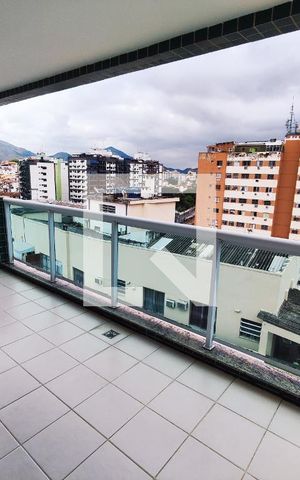 Apartamento à venda com 89m², 3 quartos e 1 vaga Apartamento à venda com 89m², 3 quartos e 1 vagaVaranda