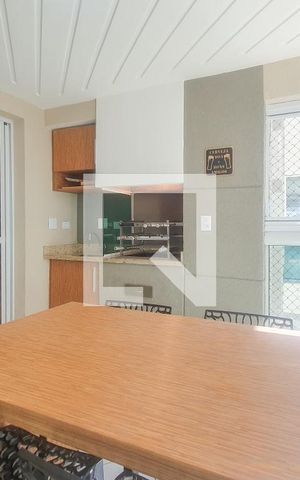 Apartamento para alugar com 149m², 3 quartos e 2 vagas Apartamento para alugar com 149m², 3 quartos e 2 vagasVaranda