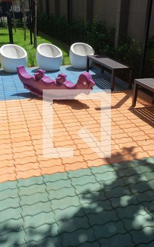 Apartamento à venda com 43m², 2 quartos e sem vagaÁrea comum - Playground