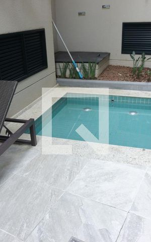 Apartamento à venda com 43m², 2 quartos e sem vagaÁrea comum - Piscina