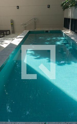 Apartamento à venda com 43m², 2 quartos e sem vagaÁrea comum - Piscina