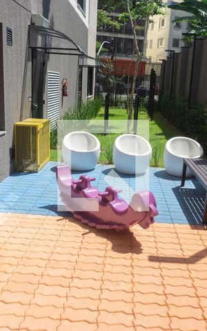 Apartamento à venda com 43m², 2 quartos e sem vagaÁrea comum - Playground