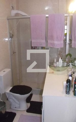 Apartamento à venda com 65m², 2 quartos e sem vagaBanheiro