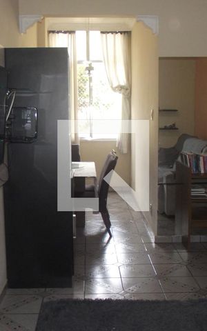 Apartamento à venda com 65m², 2 quartos e sem vagaSala