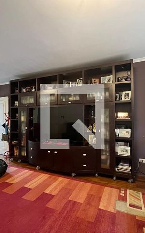 Casa à venda com 270m², 3 quartos e 2 vagas Casa à venda com 270m², 3 quartos e 2 vagasSala