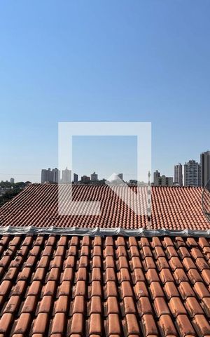 Casa à venda com 270m², 3 quartos e 2 vagas Casa à venda com 270m², 3 quartos e 2 vagasVista do Quarto 1