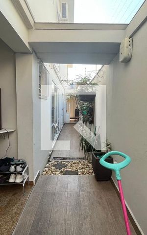Casa à venda com 270m², 3 quartos e 2 vagas Casa à venda com 270m², 3 quartos e 2 vagasCorredor Externo