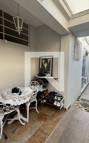 Casa à venda com 270m², 3 quartos e 2 vagas Casa à venda com 270m², 3 quartos e 2 vagasCorredor Externo