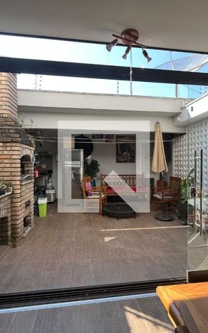 Casa à venda com 270m², 3 quartos e 2 vagas Casa à venda com 270m², 3 quartos e 2 vagasÁrea gourmet