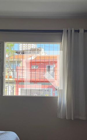 Casa à venda com 270m², 3 quartos e 2 vagas Casa à venda com 270m², 3 quartos e 2 vagasSuíte