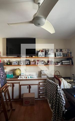 Casa à venda com 270m², 3 quartos e 2 vagas Casa à venda com 270m², 3 quartos e 2 vagasQuarto 2