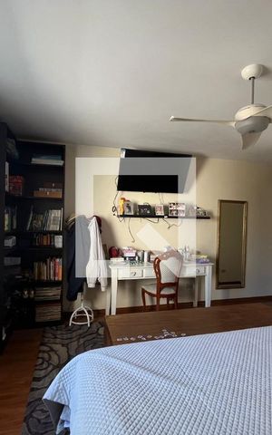 Casa à venda com 270m², 3 quartos e 2 vagas Casa à venda com 270m², 3 quartos e 2 vagasSuíte