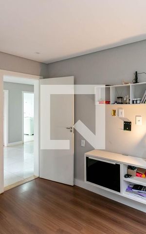 Casa de condomínio à venda com 810m², 4 quartos e 4 vagas Casa de condomínio à venda com 810m², 4 quartos e 4 vagasQuarto 2