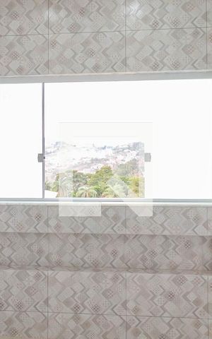 Casa de condomínio à venda com 810m², 4 quartos e 4 vagas Casa de condomínio à venda com 810m², 4 quartos e 4 vagasBanheiro da Suíte