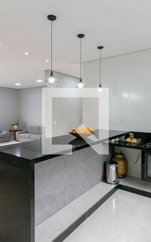 Casa de condomínio à venda com 810m², 4 quartos e 4 vagas Casa de condomínio à venda com 810m², 4 quartos e 4 vagasCozinha