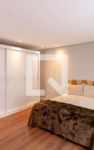 Casa de condomínio à venda com 810m², 4 quartos e 4 vagas Casa de condomínio à venda com 810m², 4 quartos e 4 vagasQuarto 4