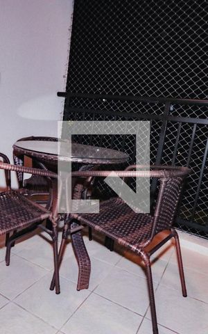 Apartamento para alugar com 60m², 2 quartos e 1 vagaVaranda