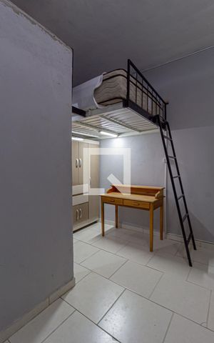Studio para alugar com 15m², 1 quarto e sem vaga Studio para alugar com 15m², 1 quarto e sem vagaQuarto/Cozinha
