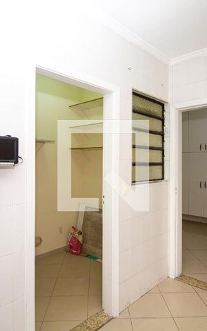 Apartamento à venda com 115m², 3 quartos e 1 vagaÁrea de Serviço