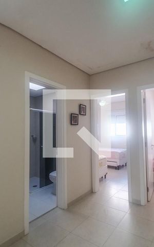 Casa para alugar com 219m², 4 quartos e 4 vagas Casa para alugar com 219m², 4 quartos e 4 vagasHall Quartos