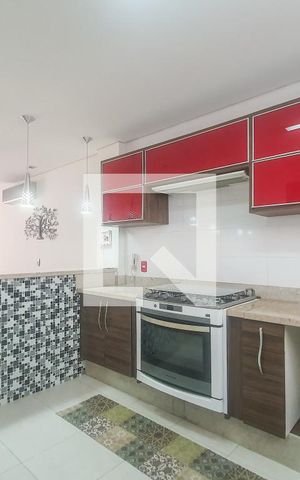 Casa para alugar com 219m², 4 quartos e 4 vagas Casa para alugar com 219m², 4 quartos e 4 vagasCozinha