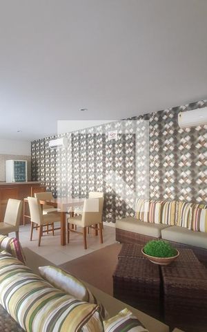 Casa para alugar com 219m², 4 quartos e 4 vagas Casa para alugar com 219m², 4 quartos e 4 vagasÁrea comum