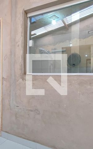 Casa à venda com 330m², 4 quartos e 1 vagaÁrea de Serviço