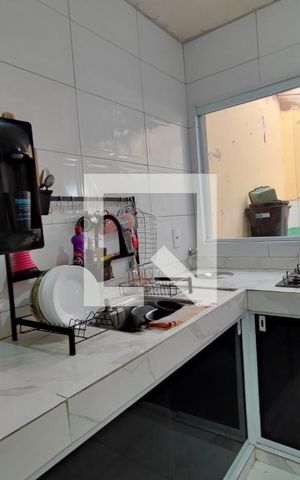 Casa à venda com 330m², 4 quartos e 1 vagaCozinha e Copa