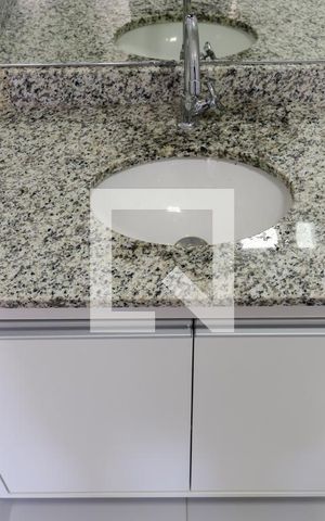 Apartamento para alugar com 50m², 2 quartos e 1 vaga Apartamento para alugar com 50m², 2 quartos e 1 vagaBanheiro