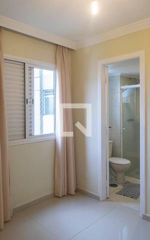 Apartamento à venda com 240m², 4 quartos e 3 vagasQuarto 4